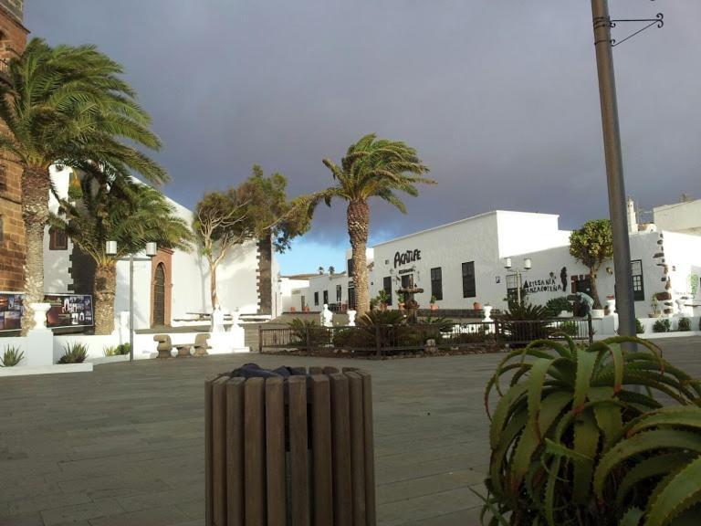 Home From Home 2 Teguise  Dış mekan fotoğraf