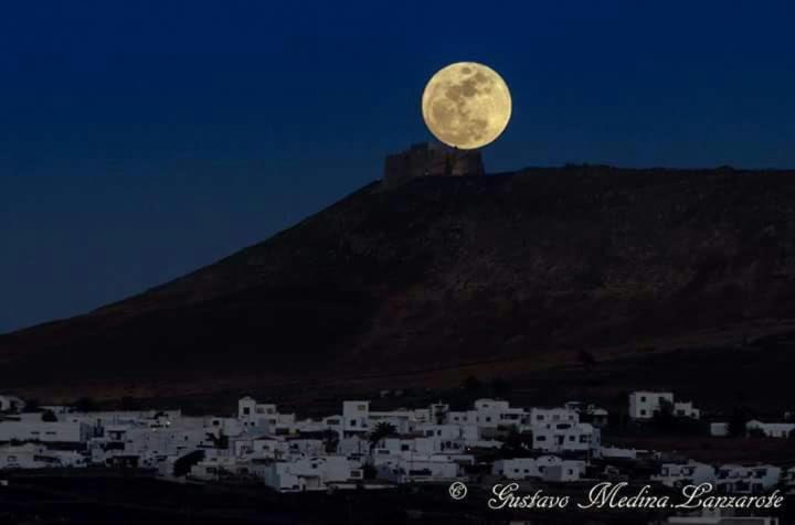 Home From Home 2 Teguise  Dış mekan fotoğraf
